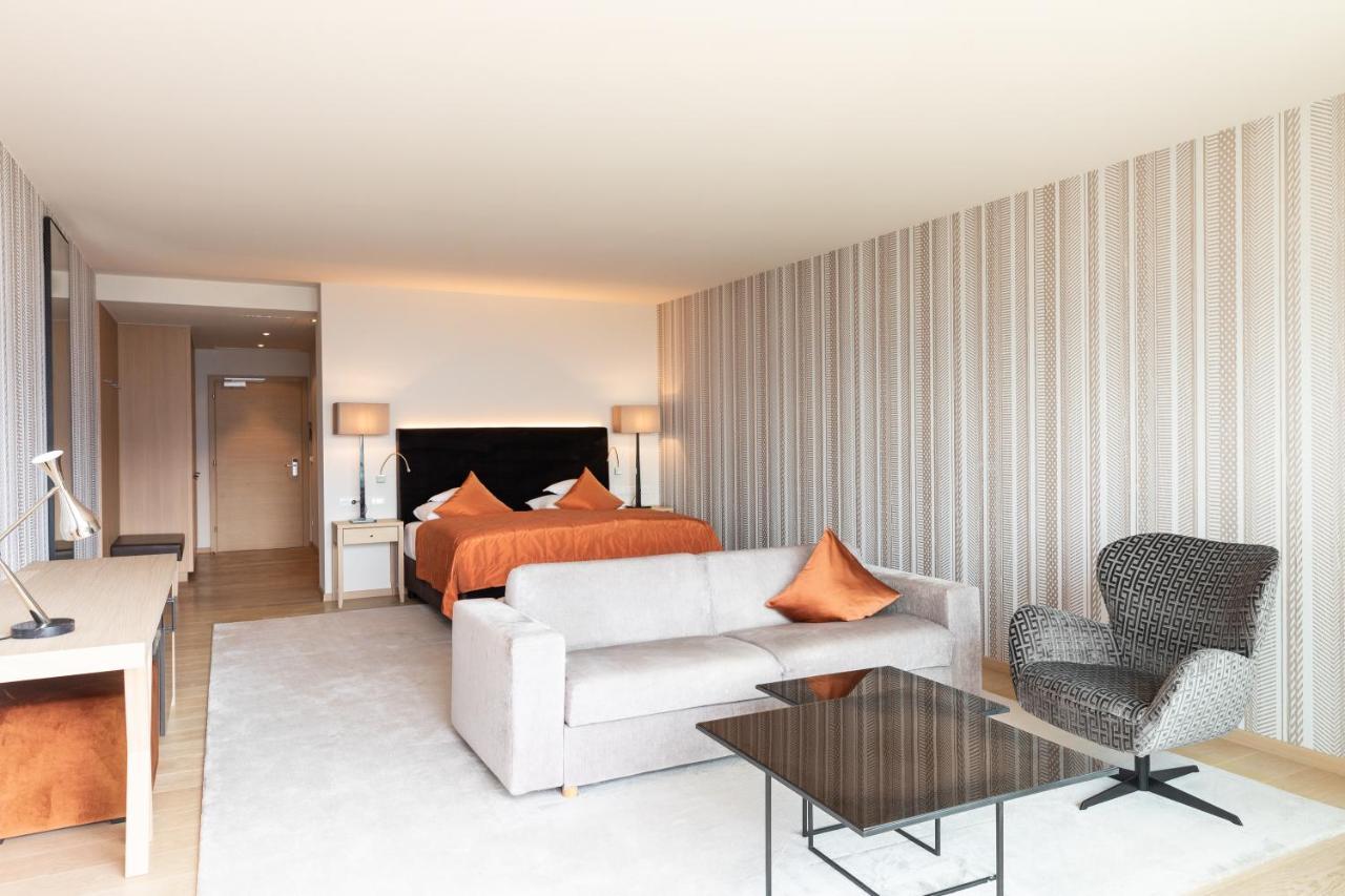 Hotel Patrizia Tirolo Bagian luar foto