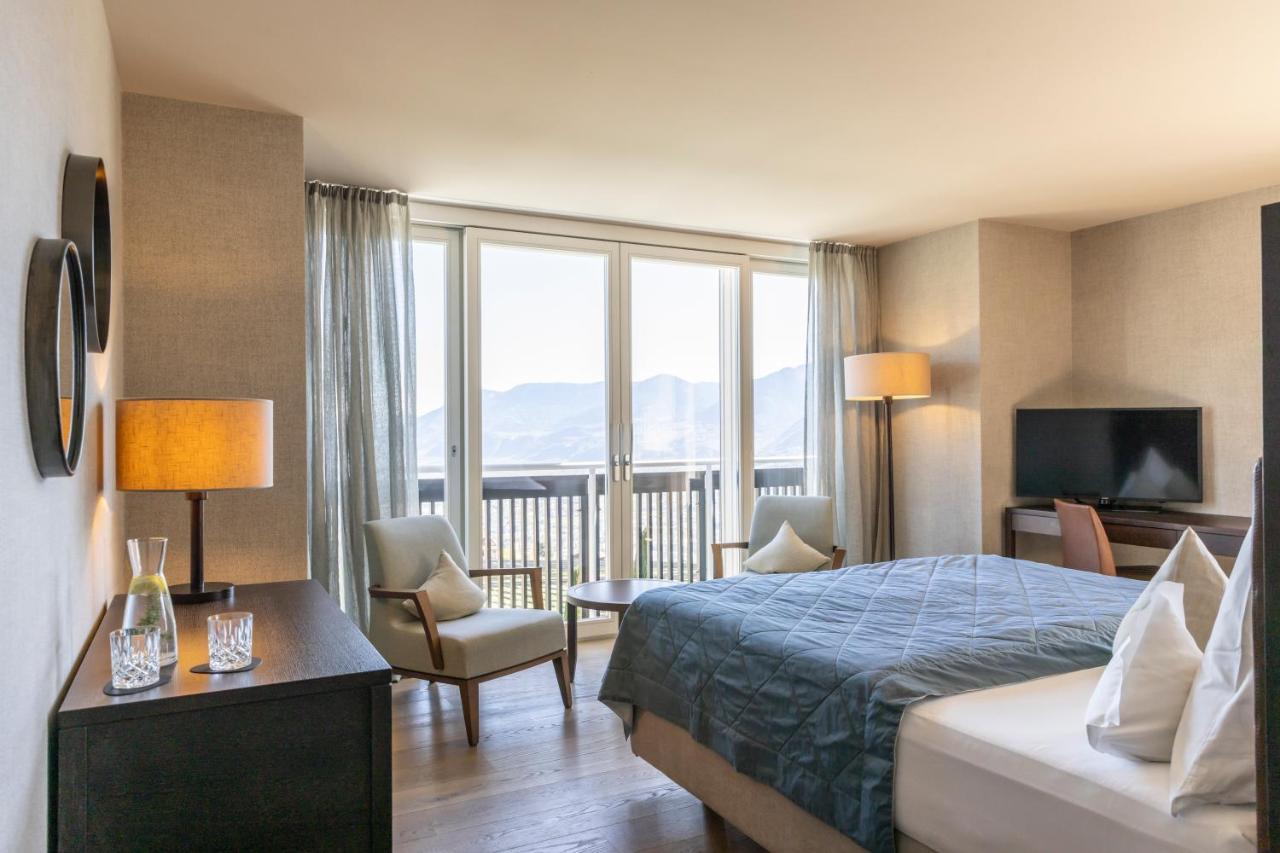 Hotel Patrizia Tirolo Bagian luar foto