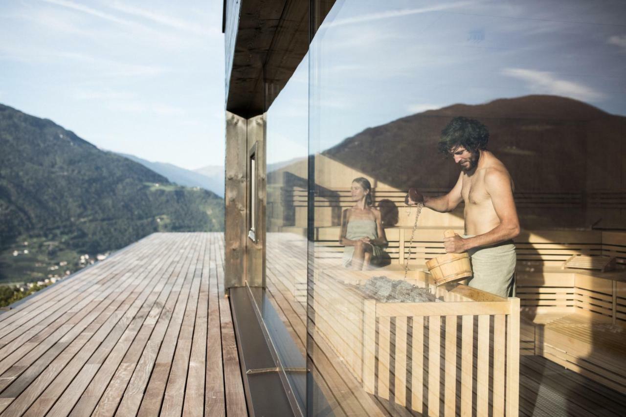 Hotel Patrizia Tirolo Bagian luar foto